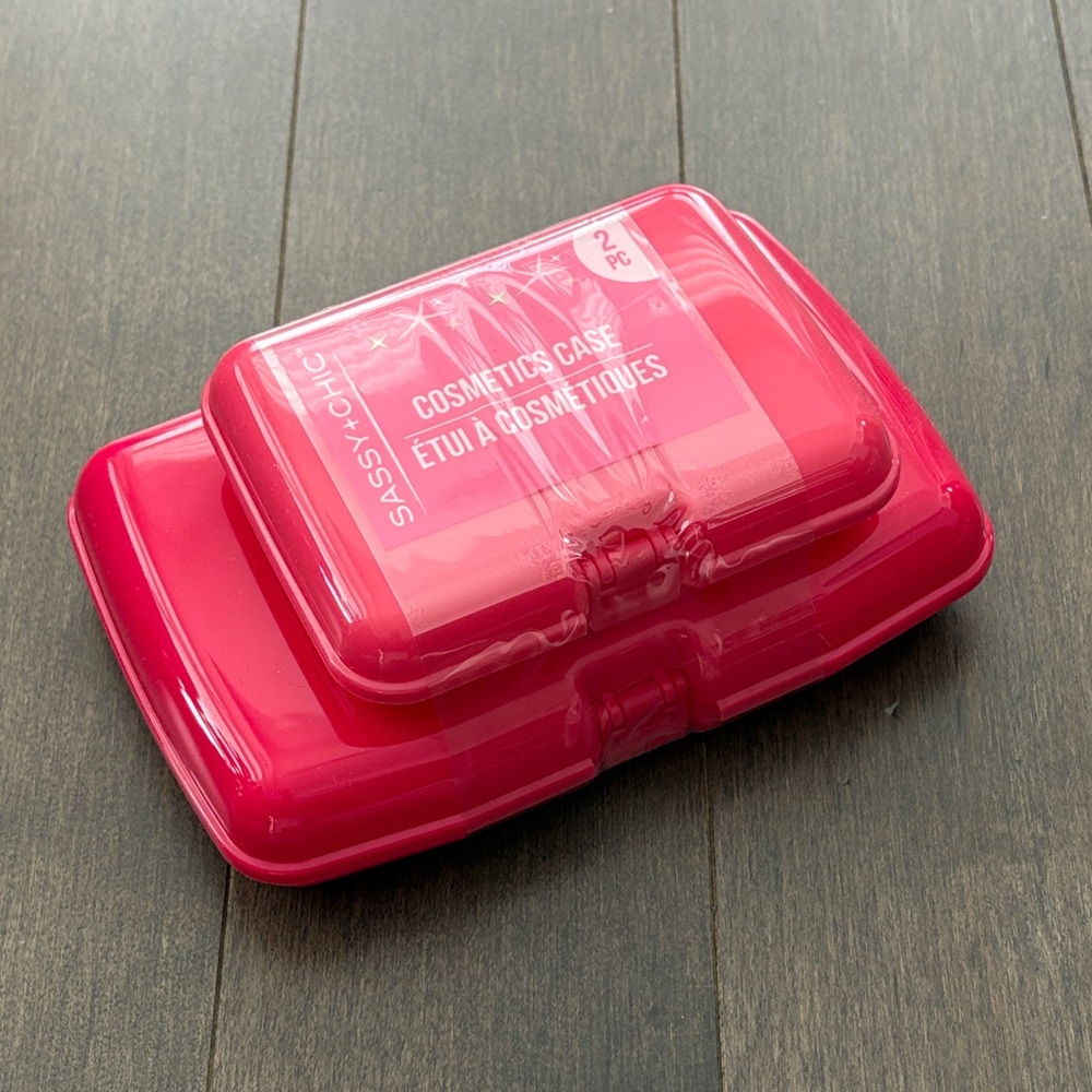 SASSY + CHIC Pink Fuchsia Red Cosmetics Cases, Travel Storage Organization Boxes